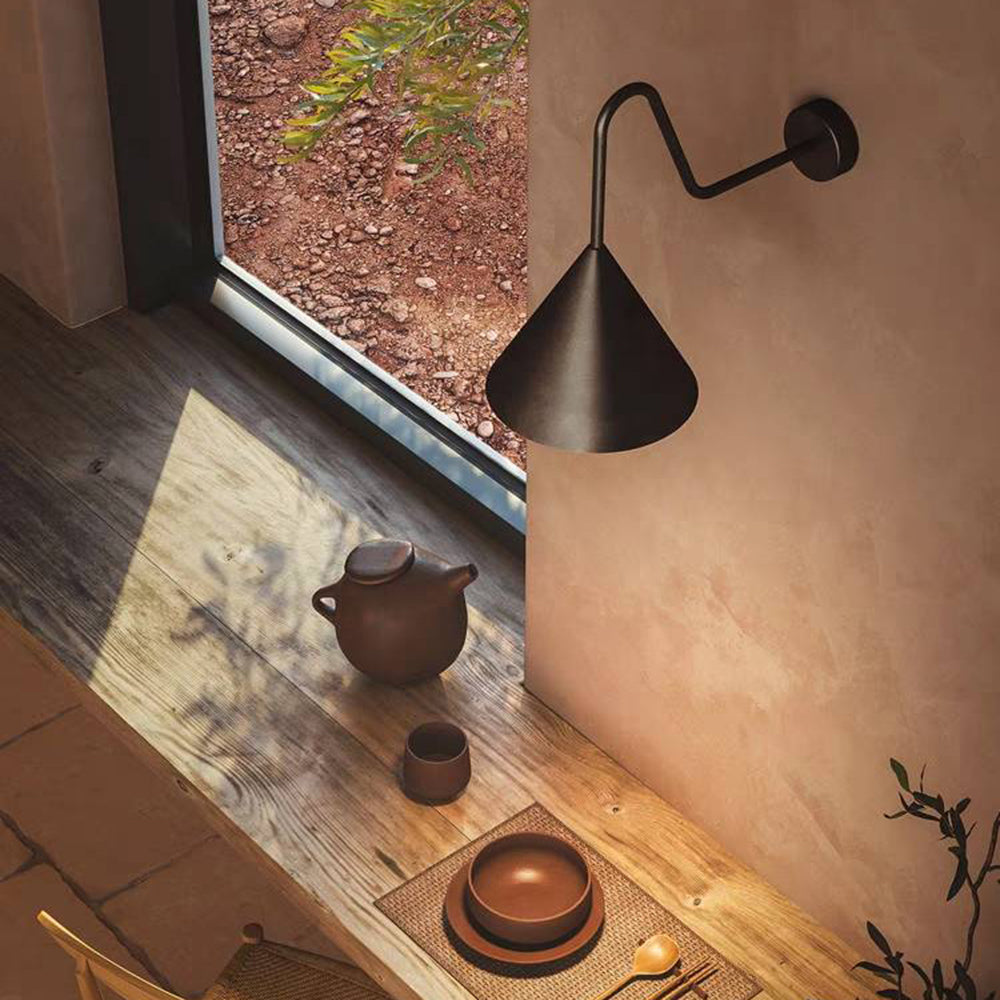 Berelwynne Metal Wall Light-Moonnatur