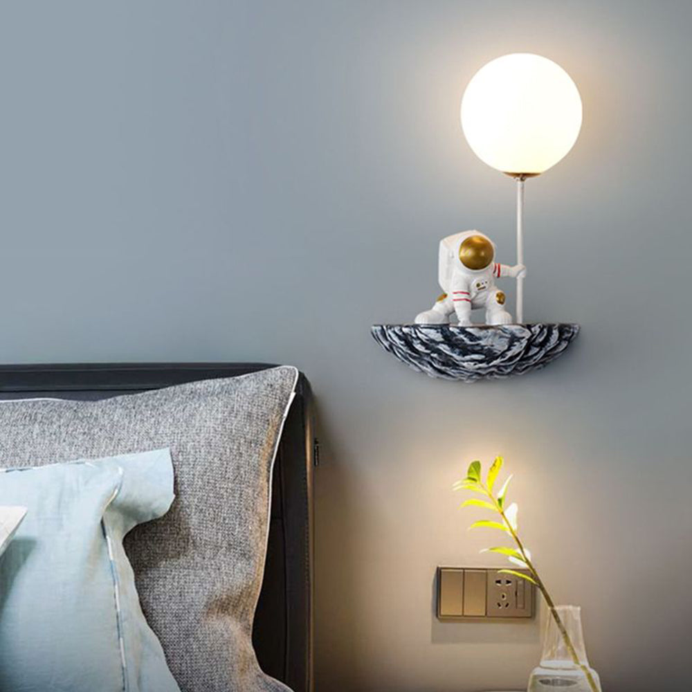 Elsenwood Glass Wall Light-Moonnatur