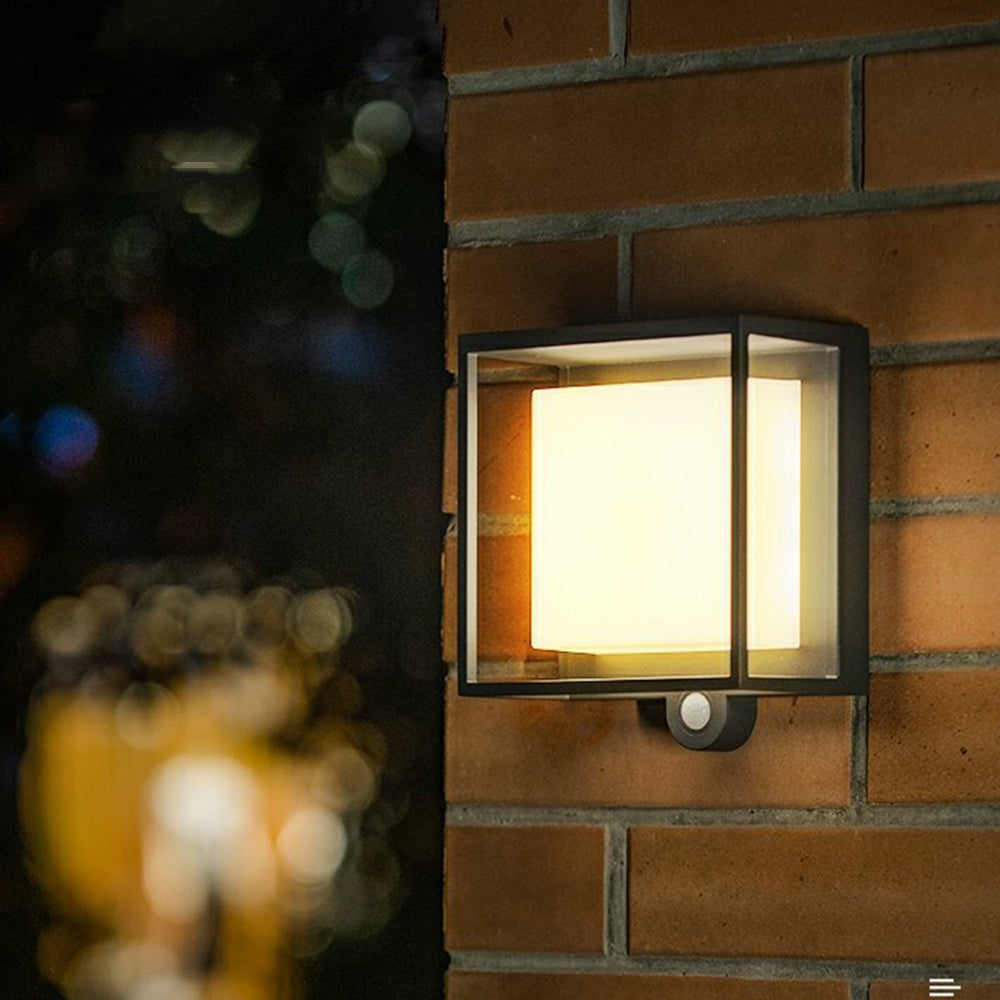 Sorrelfield Acrylic Wall Light-Moonnatur