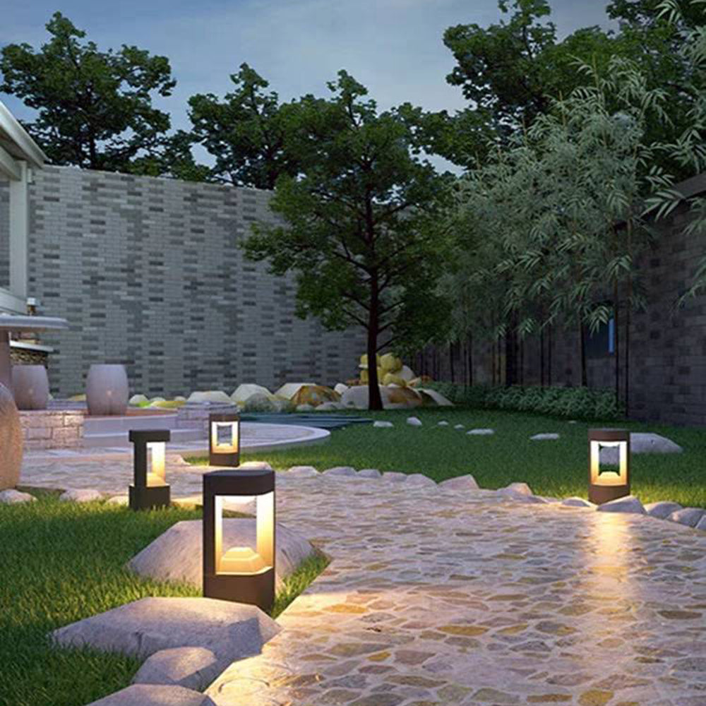 Berellynne Metal Outdoor Light-Moonnatur