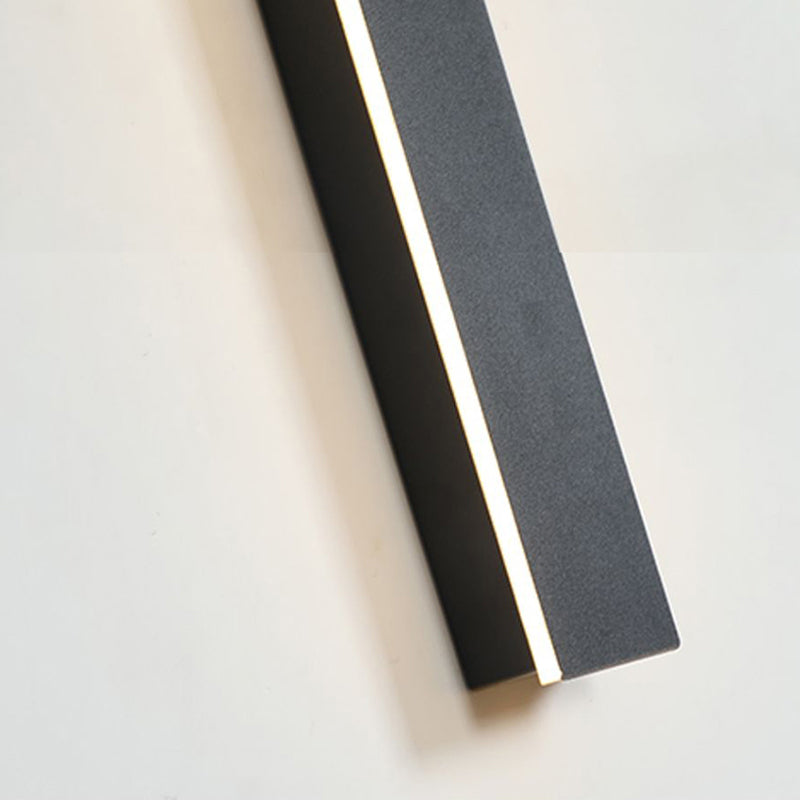 Silex Linear Outdoor Wall Lamp - Neutralighting