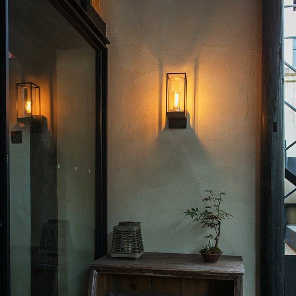 Garnelley Glass Wall Light-Moonnatur
