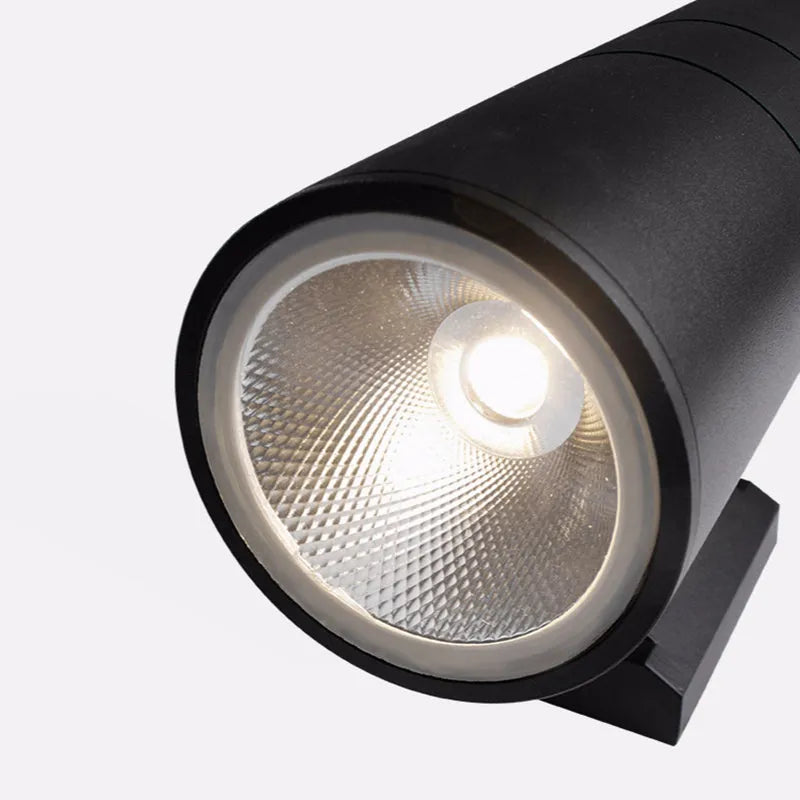 Kren Minimalist Metal Double-headed Outdoor Wall Lamp, Black - Neutralighting