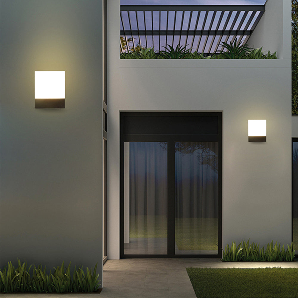 Faldenfield Metal Wall Light-Moonnatur