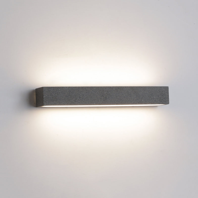 Fyra LED Outdoor Wall Lamp, Black & White - Neutralighting