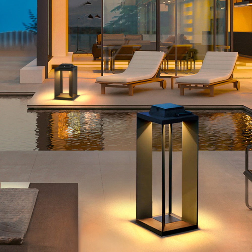 Laderorie Metal Floor Lamp-Moonnatur