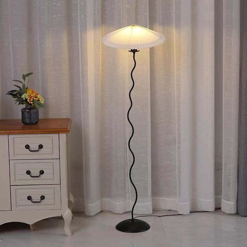 Barroworie Fabric Floor Lamp-Moonnatur