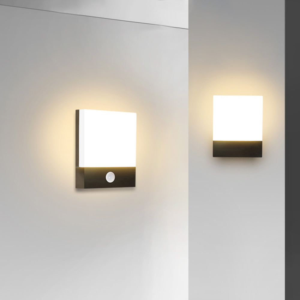 Faldenfield Metal Wall Light-Moonnatur