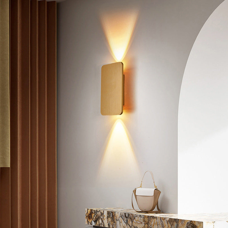 Nova Indoor Wall Lamp - Neutralighting