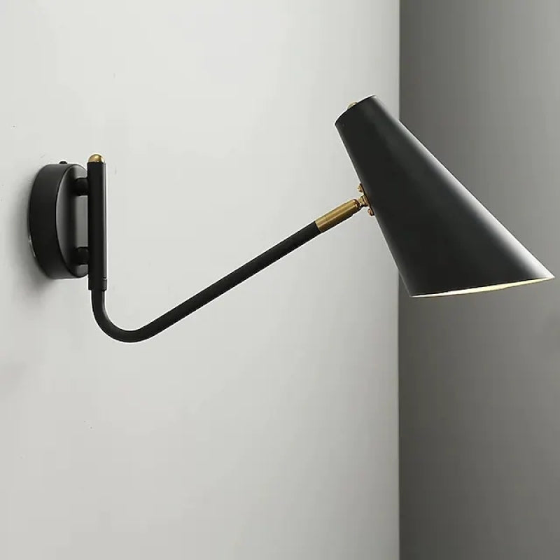 Rildencove Metal Wall Light-Moonnatur
