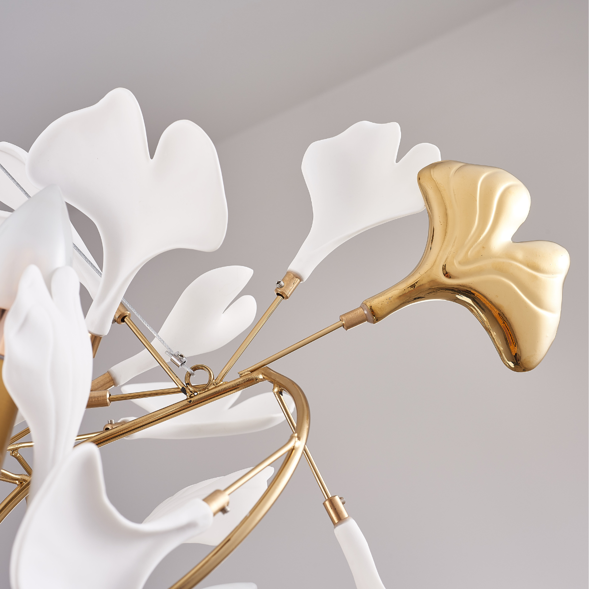 Cardelwynne Ceramic Chandelier-Moonnatur