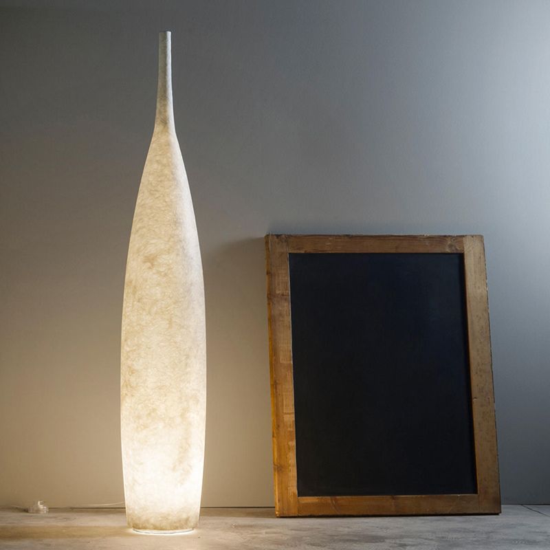Laderonna Resin Floor Lamp-Moonnatur