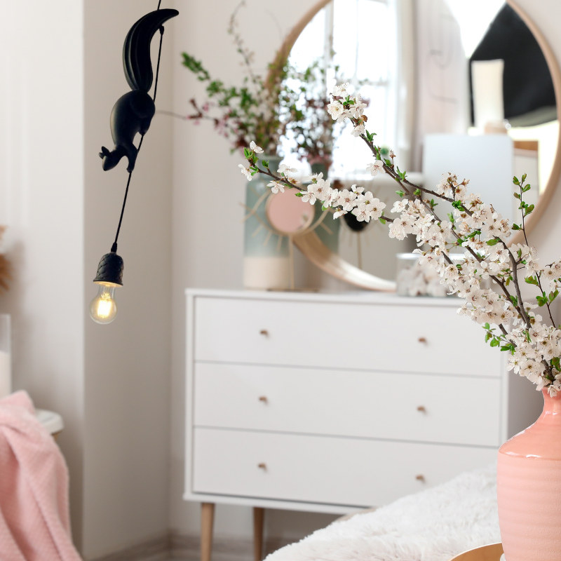 Ravensevia Resin Pendant Light-Moonnatur