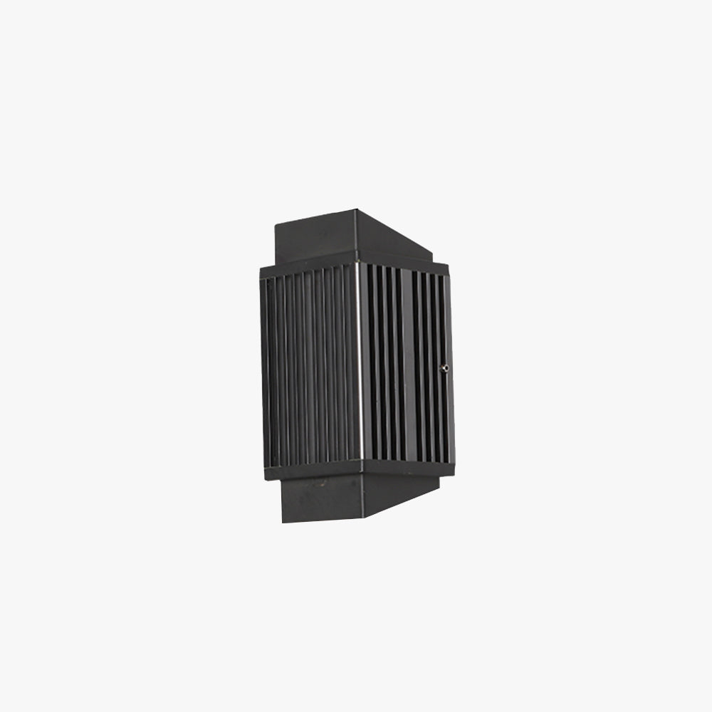 Ordelaelle Metal Wall Light-Moonnatur