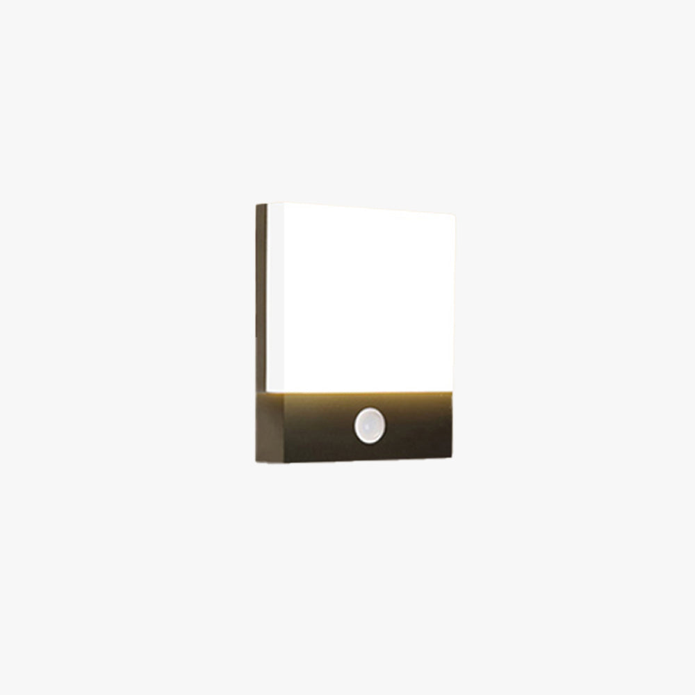 Faldenfield Metal Wall Light-Moonnatur