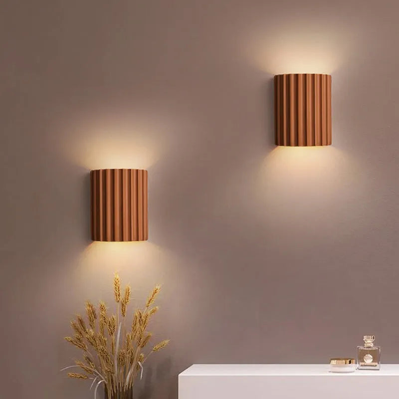 Cora Semi-cylindrical Resin Wall Lamp - Neutralighting