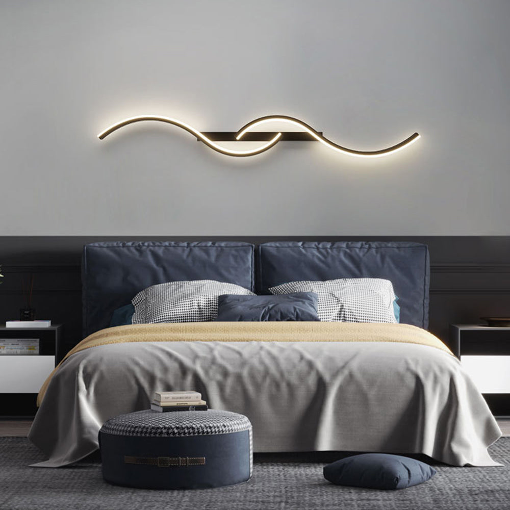 Lumor Modern Linear Wave Bedroom Wall Lamp, Black/Gold - Neutralighting