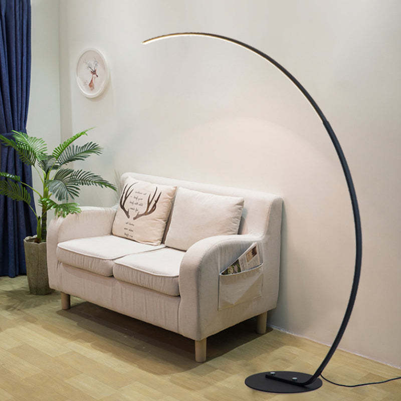 Baldenlynne Metal Floor Lamp-Moonnatur