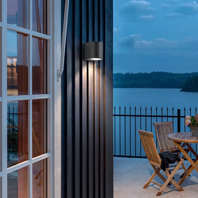 Tavon Minimalist Metal Square Outdoor Wall Lamp, Black - Neutralighting