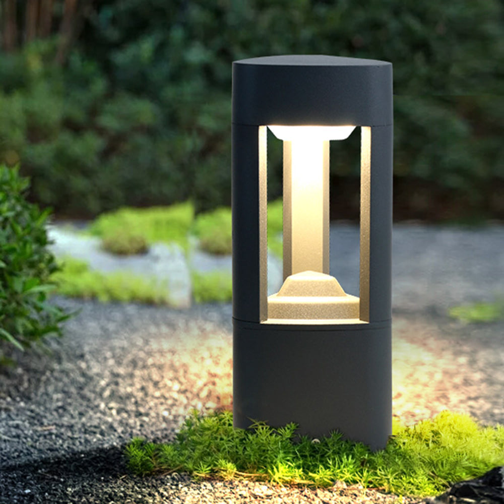 Berellynne Metal Outdoor Light-Moonnatur