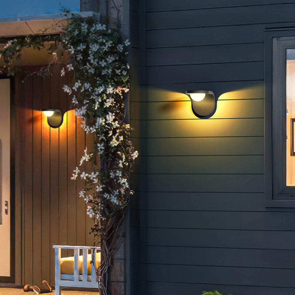 Aubereth Acrylic Wall Light-Moonnatur