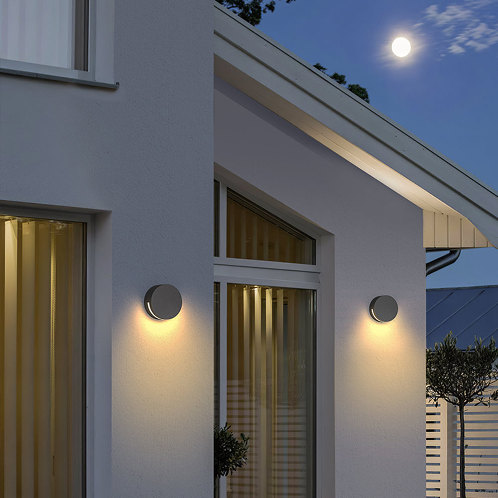 Rildenwick Glass Wall Light-Moonnatur