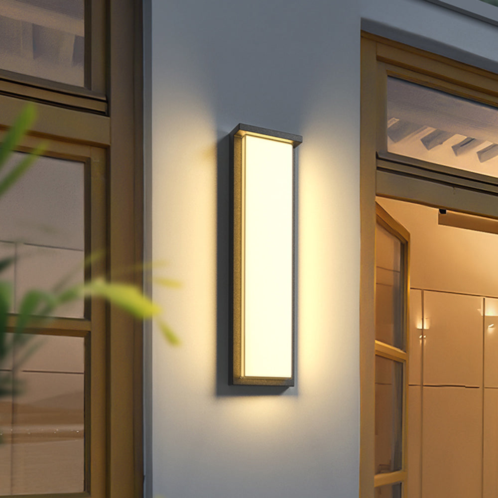 Renverhaven Acrylic Wall Light-Moonnatur
