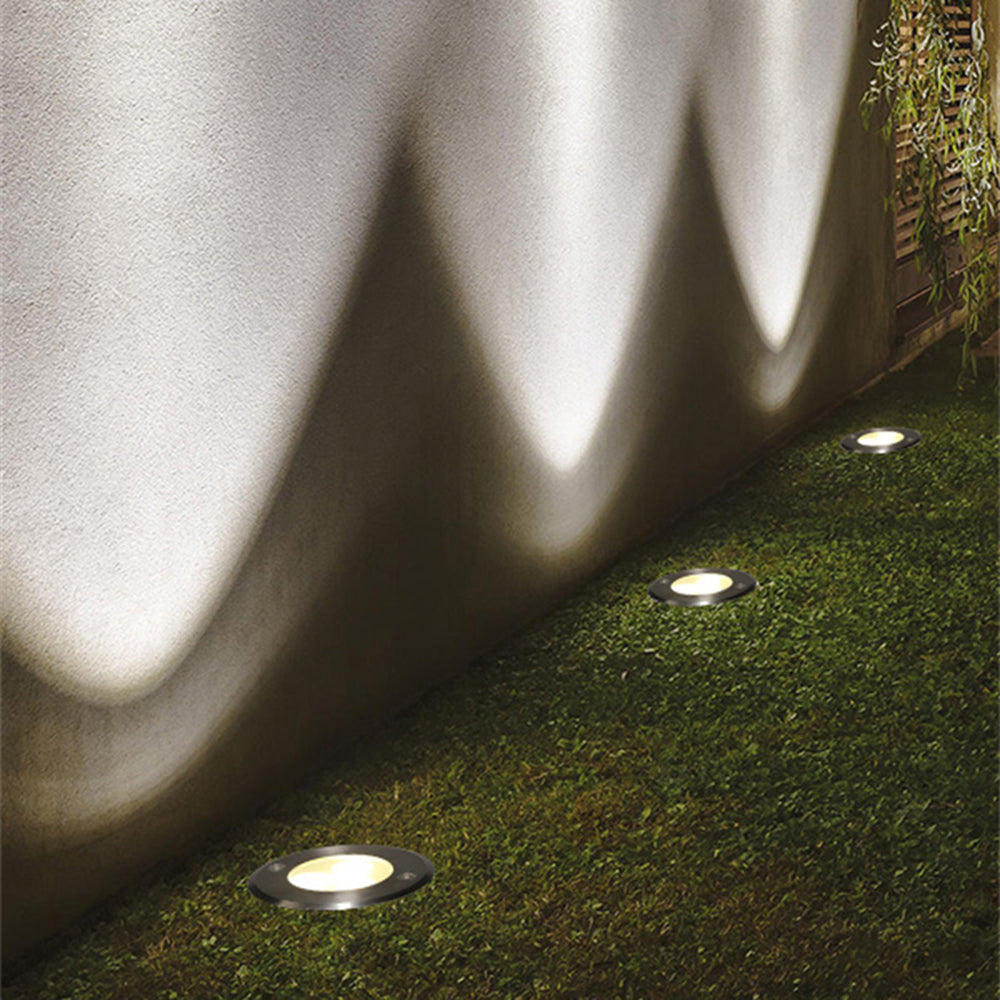 Carnelaelle Metal Outdoor Light-Moonnatur