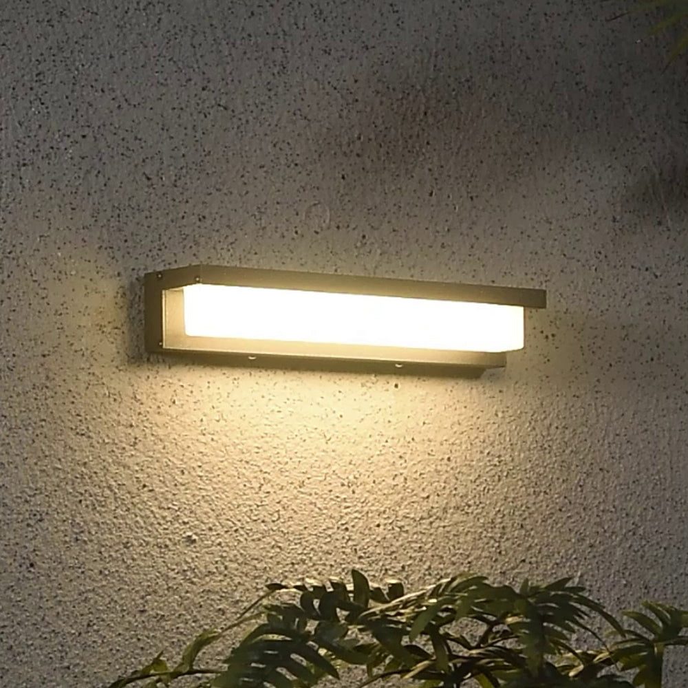 Redrenwood Acrylic Wall Light-Moonnatur