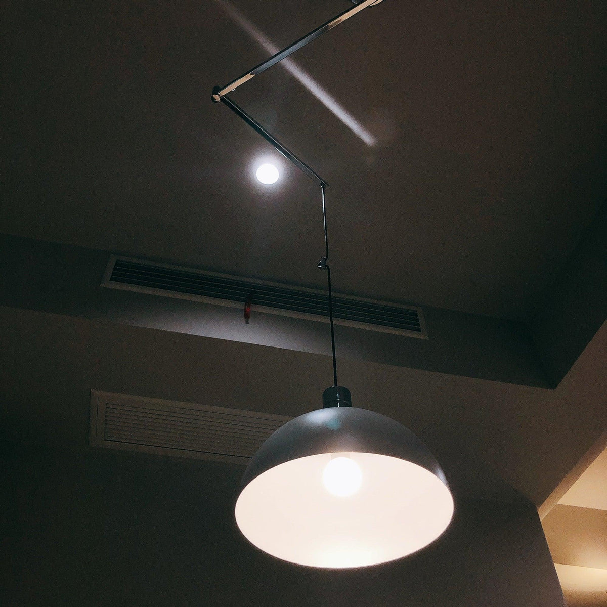 Vollara Glass Pendant Light-Moonnatur