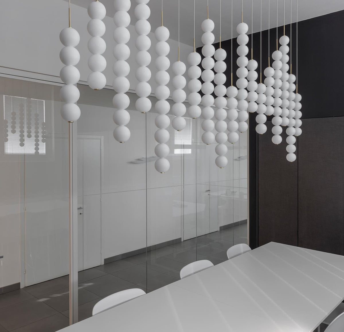 Meralis Glass Pendant Lamp-Moonnatur