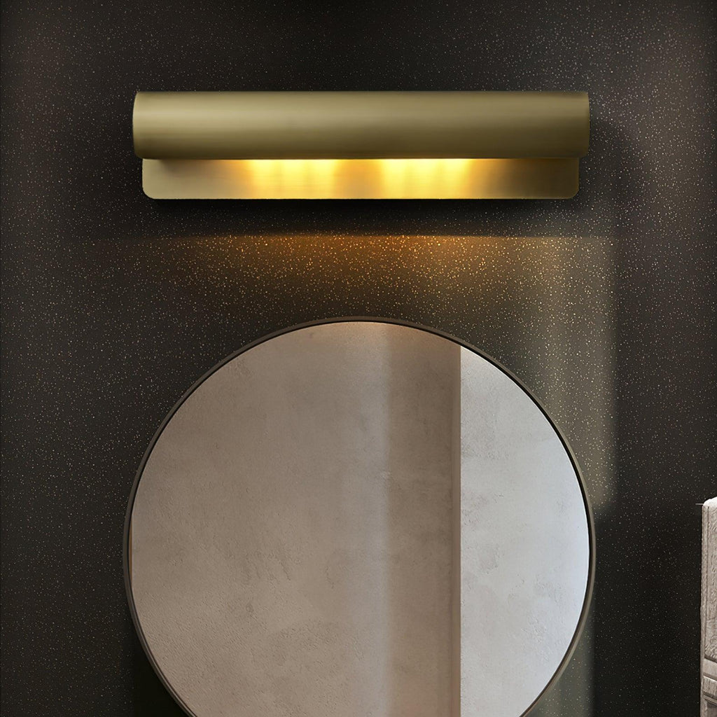 Trevenora Brass Wall Light-Moonnatur