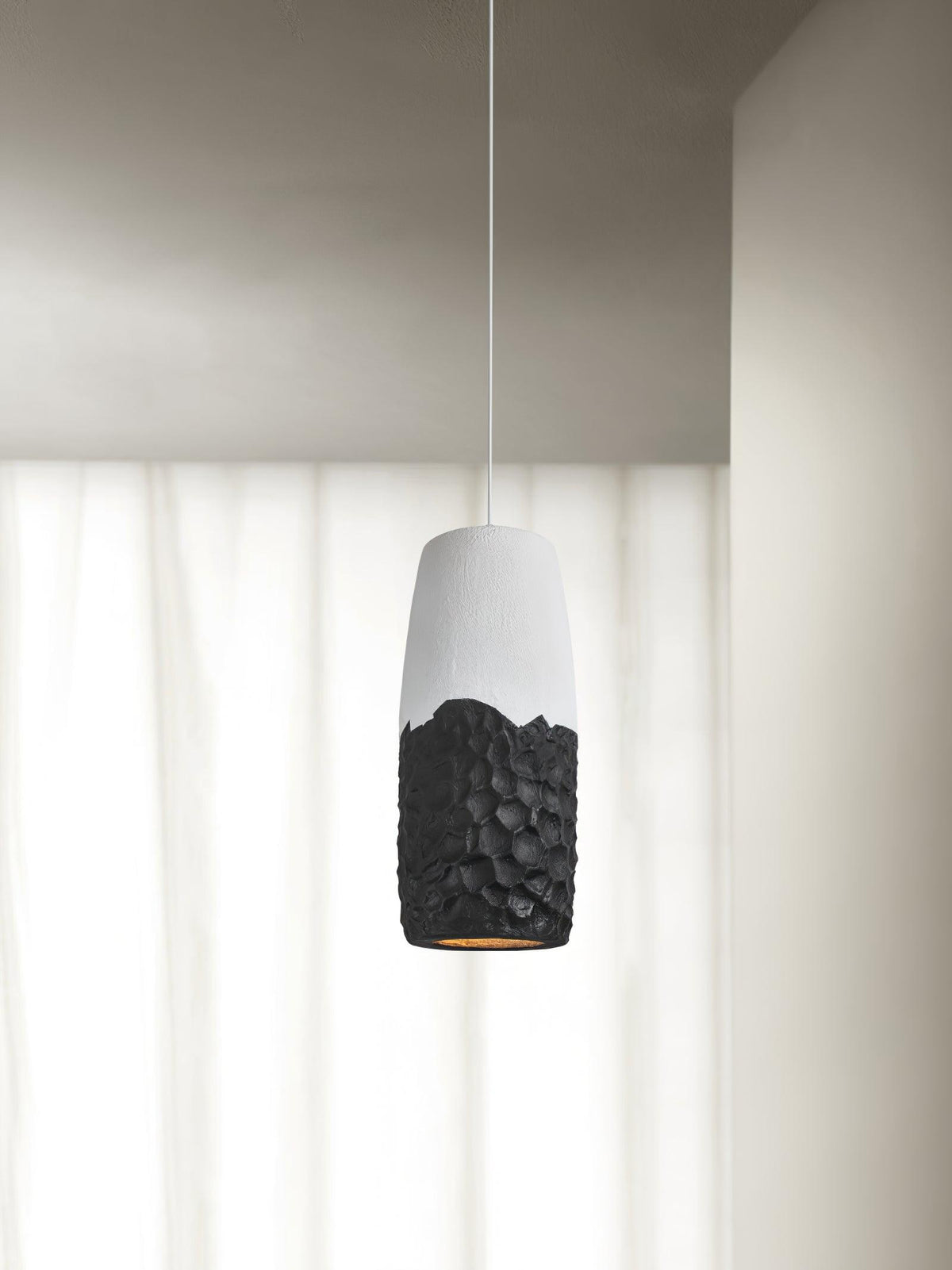 Wynalia Polystyrene Pendant Lamp-Moonnatur