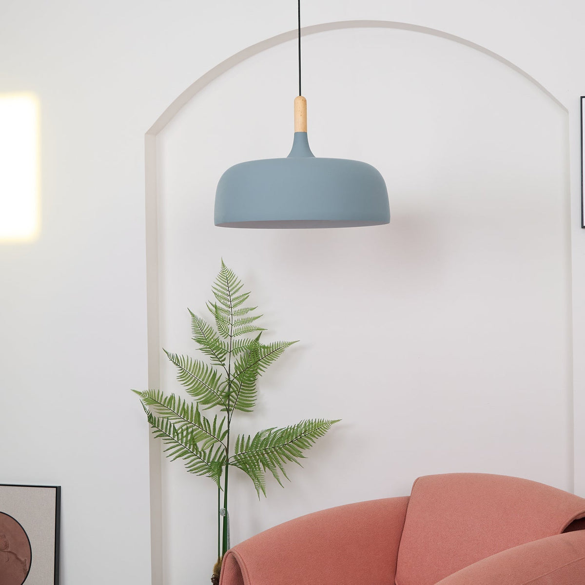 Xovelia Zinc Alloy Pendant Lamp-Moonnatur