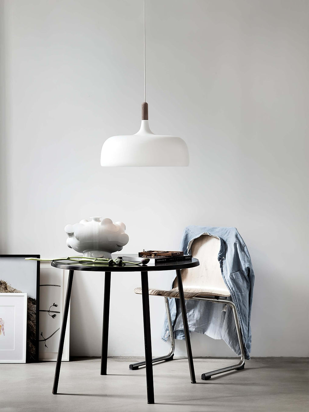 Xovelia Zinc Alloy Pendant Lamp-Moonnatur
