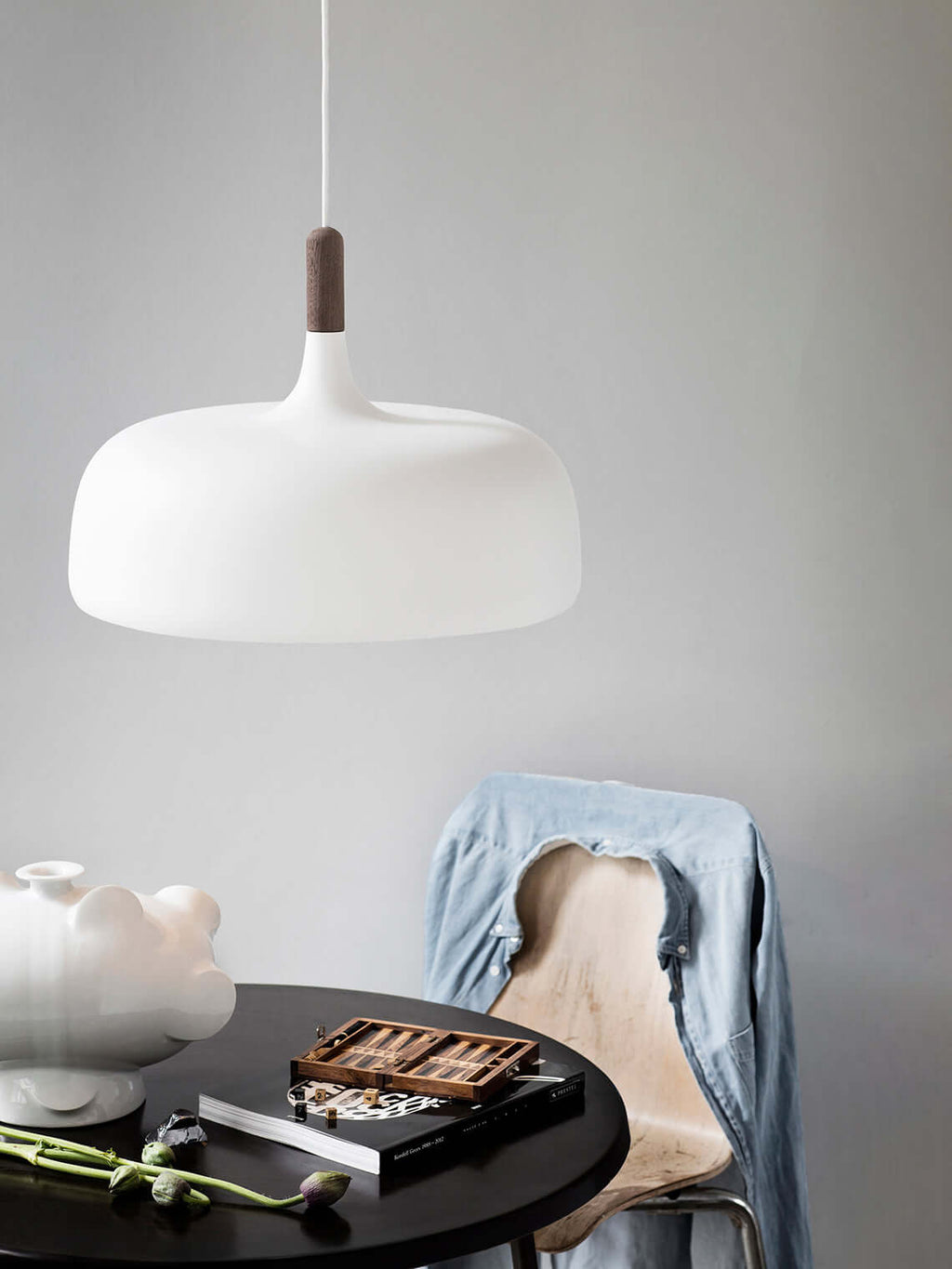Xovelia Zinc Alloy Pendant Lamp-Moonnatur