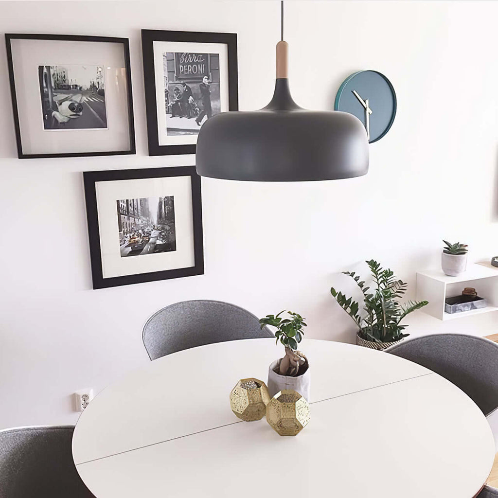 Xovelia Zinc Alloy Pendant Lamp-Moonnatur