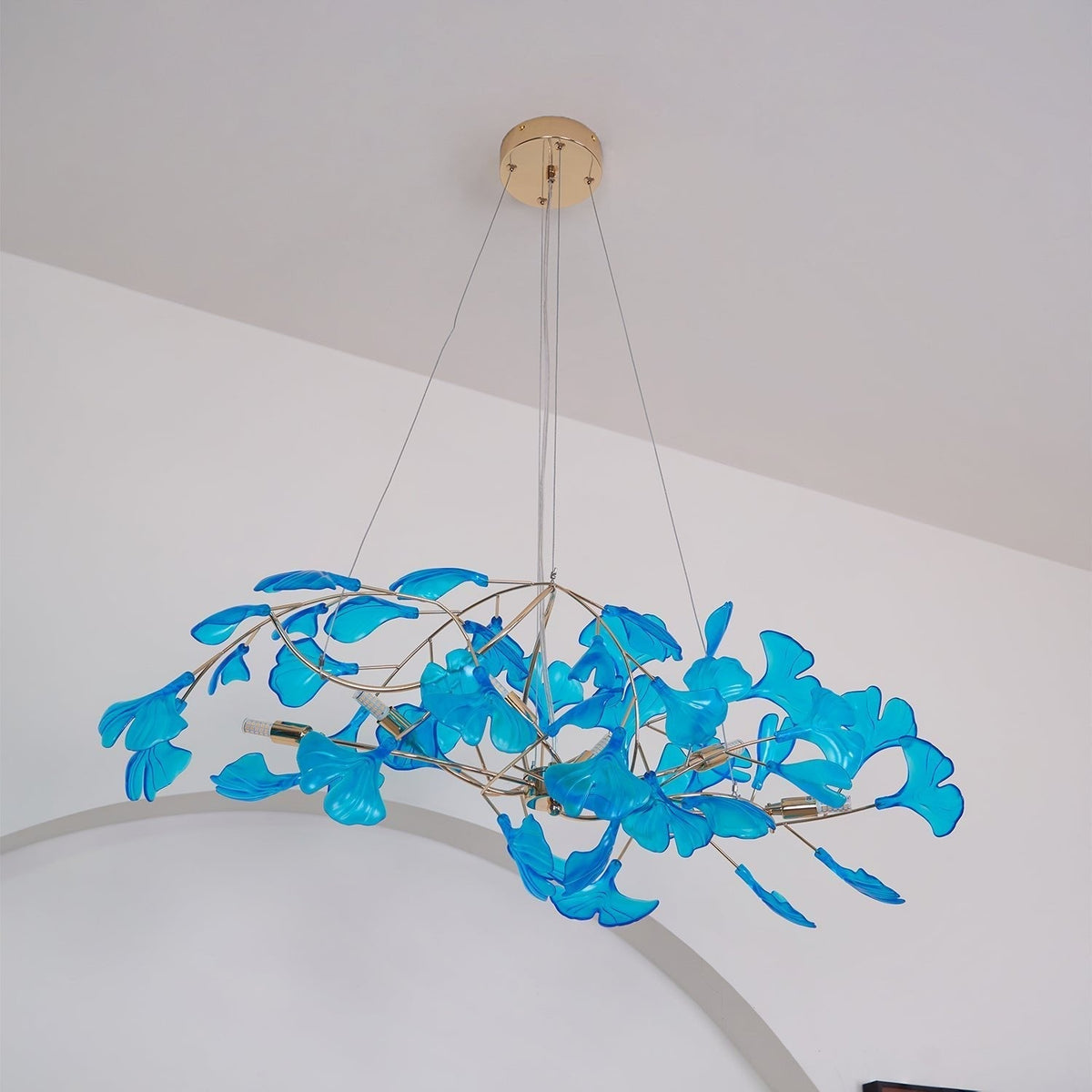 Renverbrook Acrylic Chandelier-Moonnatur
