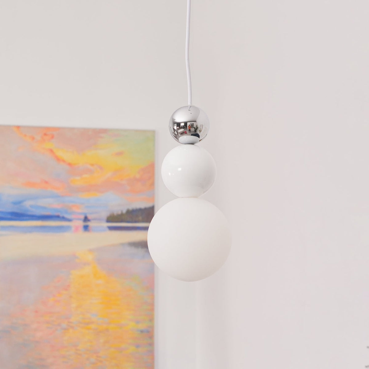 Larenlyn Acrylic Pendant Light-Moonnatur