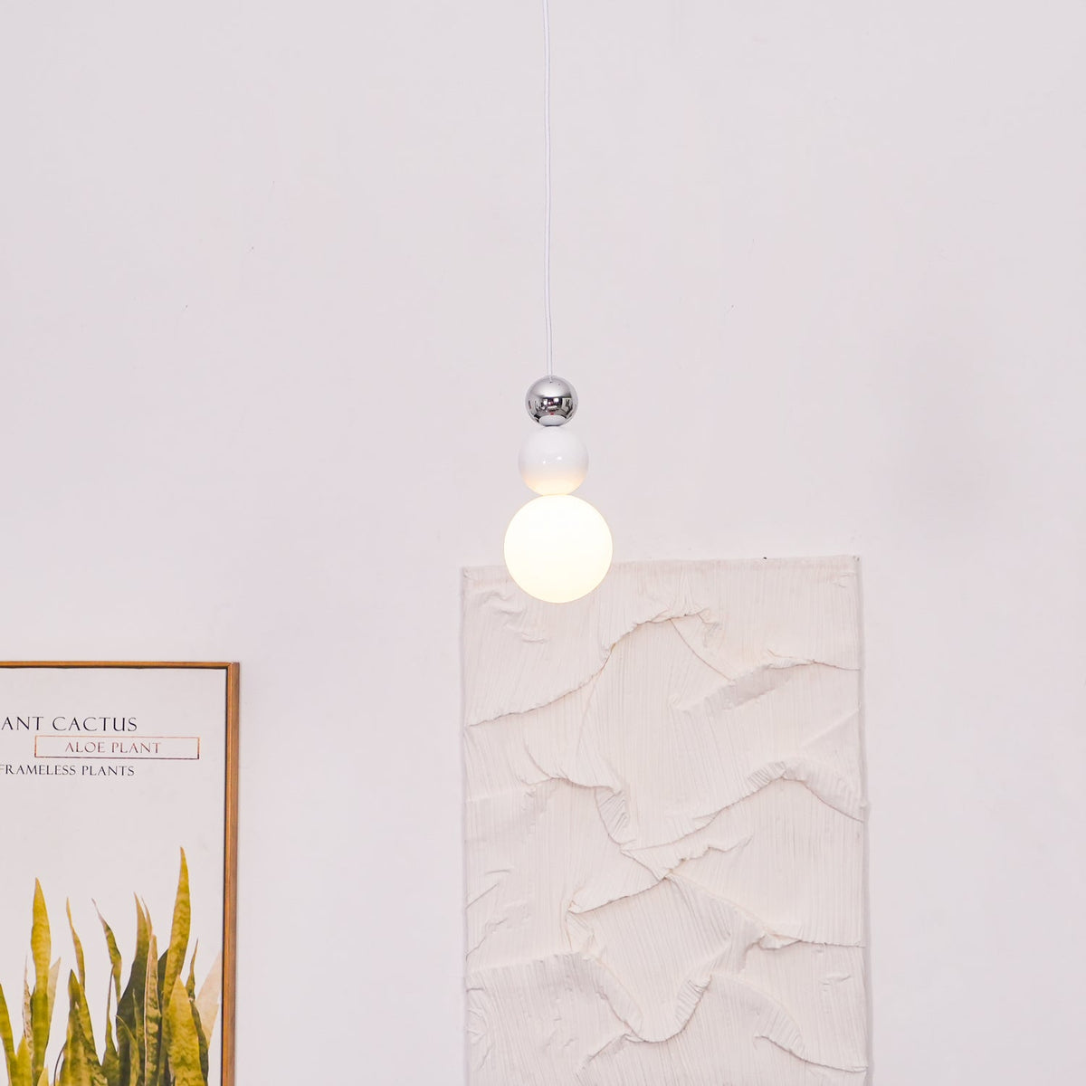 Larenlyn Acrylic Pendant Light-Moonnatur