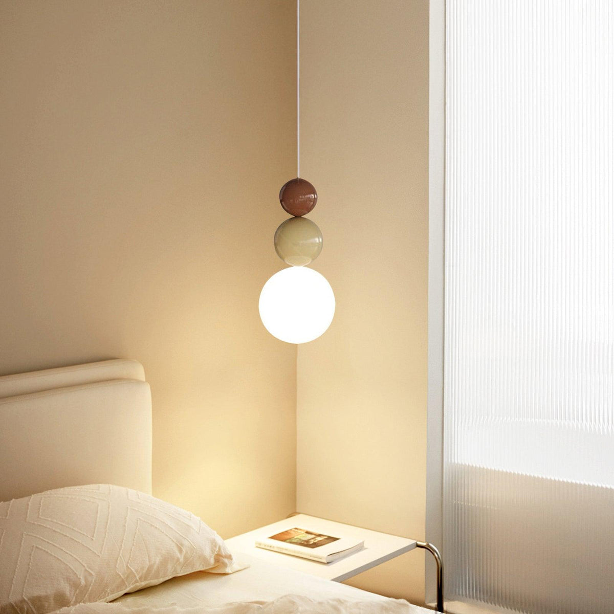 Larenlyn Acrylic Pendant Light-Moonnatur