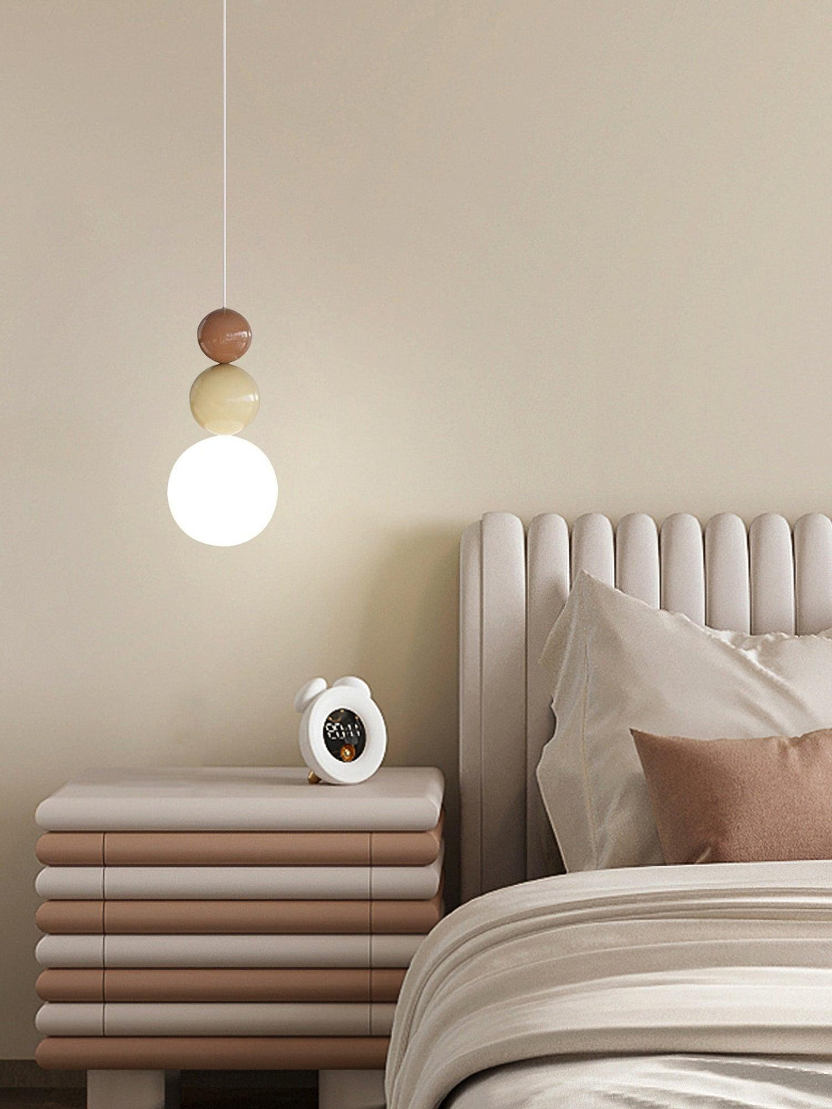 Larenlyn Acrylic Pendant Light-Moonnatur