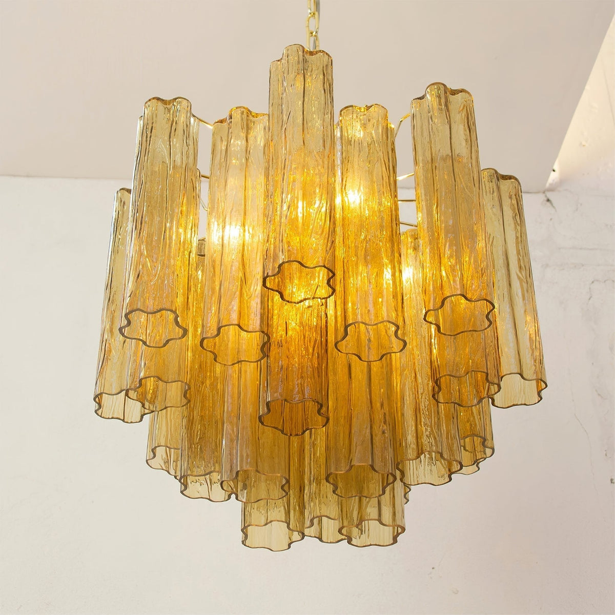 Sardenora Glass Chandelier-Moonnatur