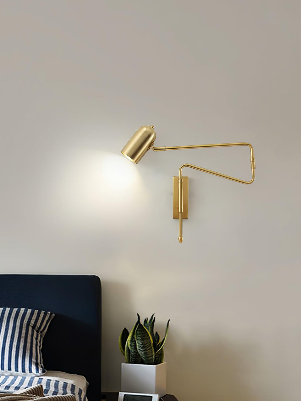 Davelora Metal Wall Light-Moonnatur