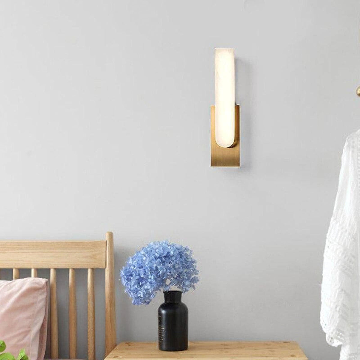 Cumberis Alabaster Wall Light-Moonnatur