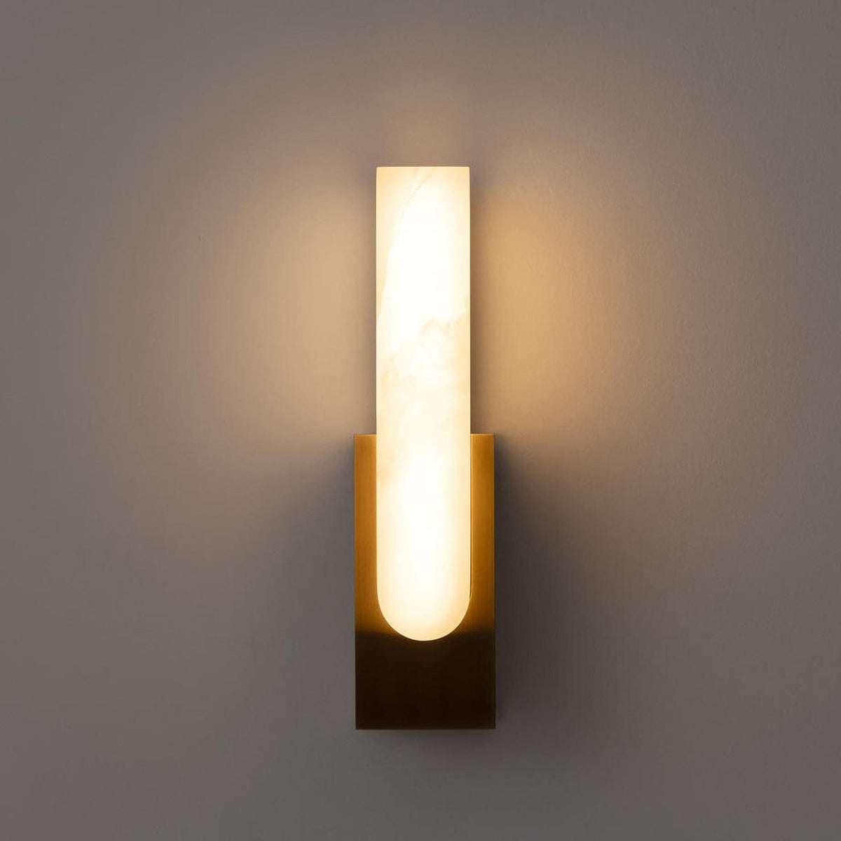 Cumberis Alabaster Wall Light-Moonnatur