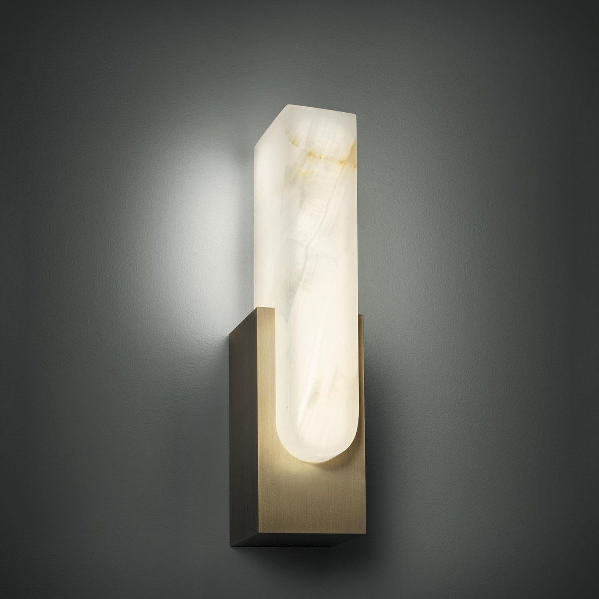 Cumberis Alabaster Wall Light-Moonnatur