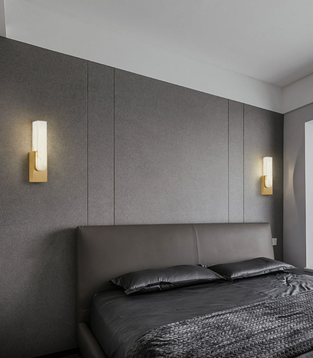 Valdenwell Alabaster Wall Light-Moonnatur