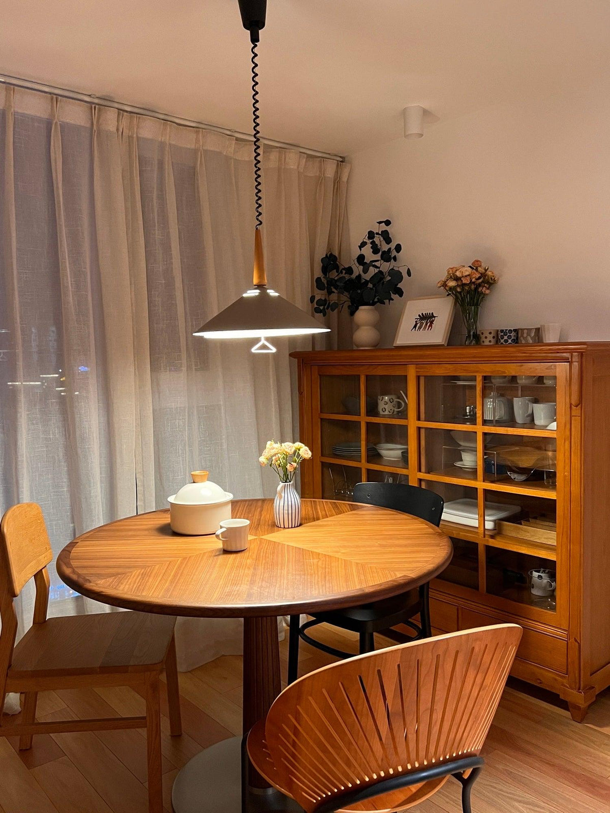 Everora Iron Pendant Light-Moonnatur