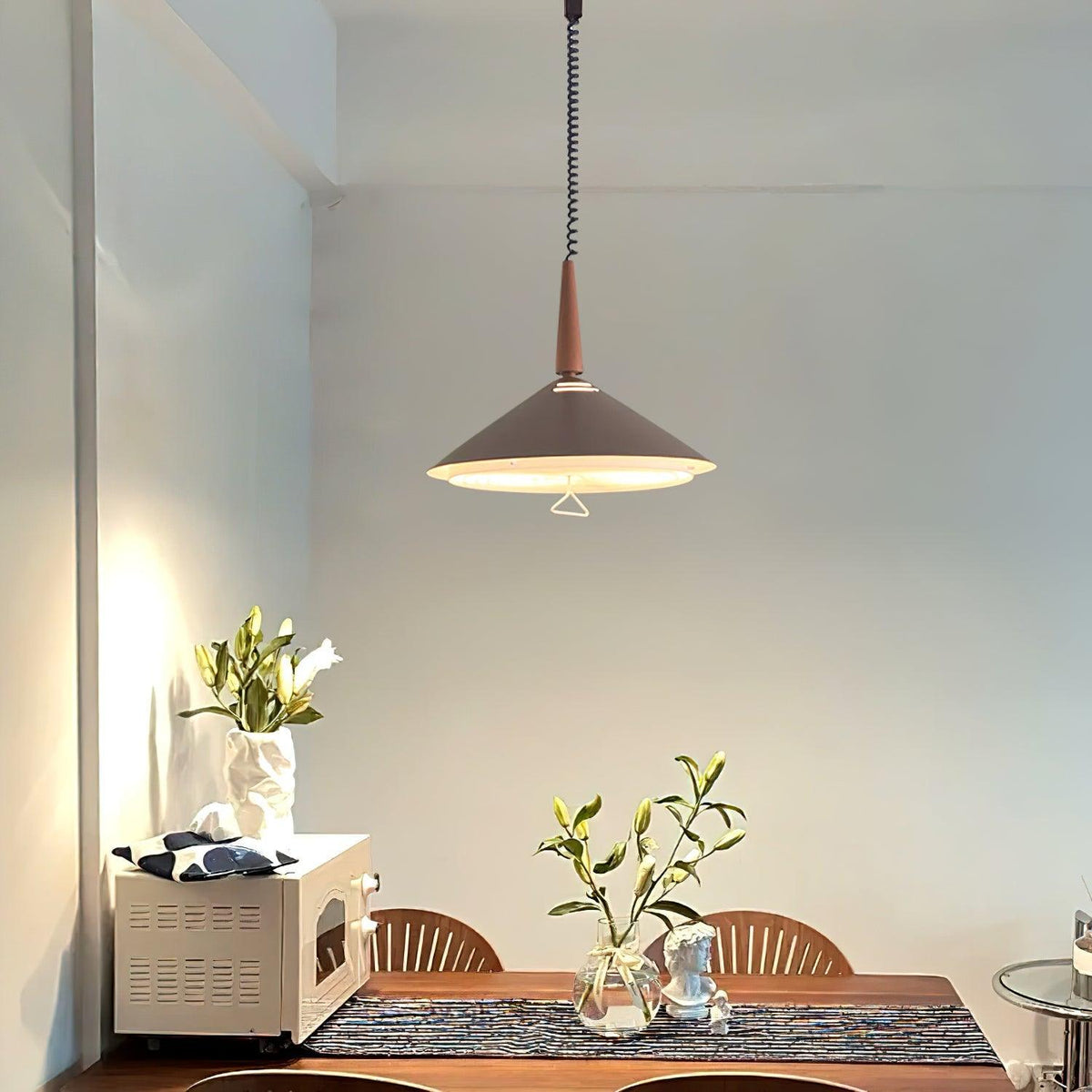Everora Iron Pendant Light-Moonnatur